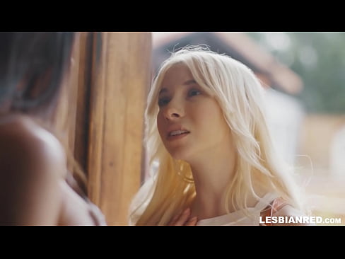 ❤️ Kız birkaç ay sonra eve gelir ve üvey annesinin amını yemeye başlar ❌ Anal video bize %tr.comicsporn.ru ❤